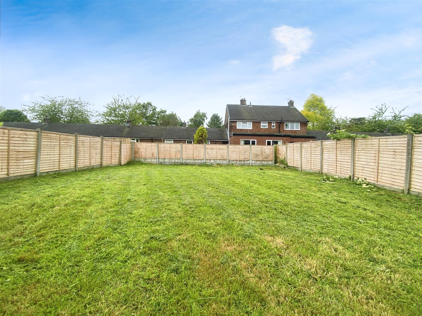 Buckingham Avenue, Penwortham, Preston Holdens Estate Agents